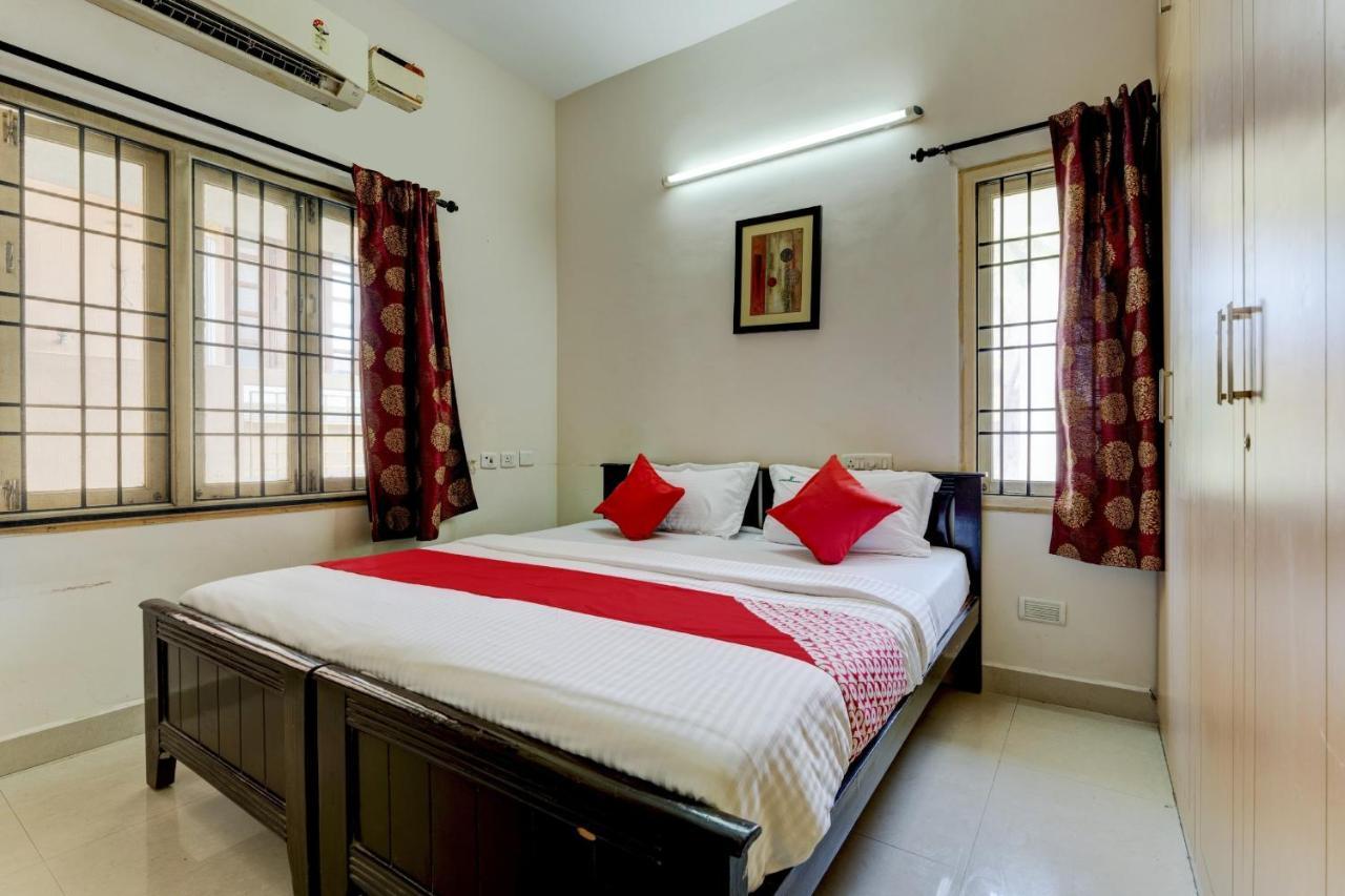 Hotel O J2 Service Apartment Csennai Kültér fotó
